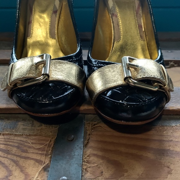 BURBERRY standout Nova check pumps black leather size 7 1/2 womens luxury - Picture 8 of 13